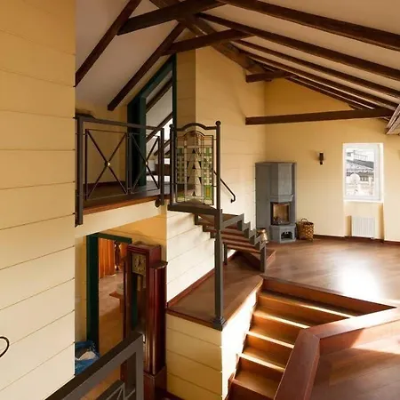 Spectacular Views Guaranteed With A/C! Apartman
